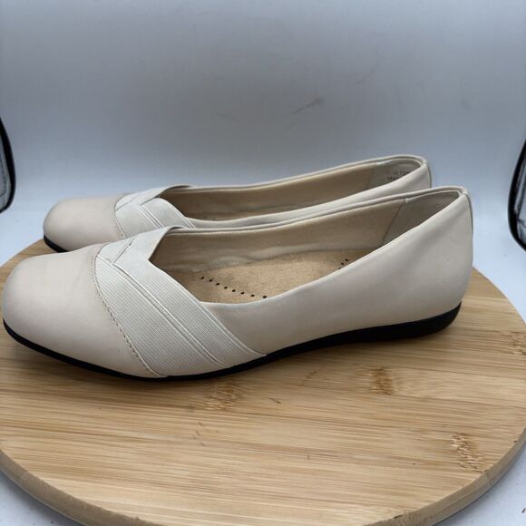 Trotters Stella Ballet Flats Women’s Ivory Slip-On Comfort Shoes 8W Square toe - Picture 4 of 11